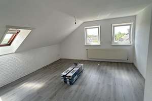 Erstbezug nach Sanierung / 2 Zimmer Wohnung in Timmerlah 