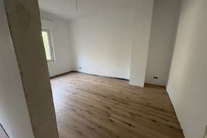 2 Zimmer sanierte EG Wohnung mit Küche – Bunsenstraße 12, 45145 Holsterhausen, Essen – Vorschaubild 2