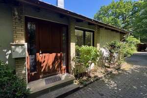 Vermietes Einfamilienhaus mit frei lieferbarer Einliegerwohnung  – Die vollständige Adresse der Immobilie erhältst du vom Anbieter., 22143 Rahlstedt, Hamburg – Vorschaubild 6