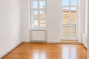 *Kapitalanlage* Gepflegte 2-Zimmer-Altbauwohnung im Stuckaltbau im Wins-Viertel – Die vollständige Adresse der Immobilie erhältst du vom Anbieter., 10405 Prenzlauer Berg, Berlin – Vorschaubild 3