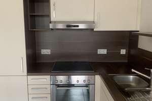 Schöne helle 2-Zimmer-Wohnung mit großem Balkon und Tiefgaragenstellplatz – 80639 Nymphenburg, München – Vorschaubild 2