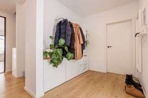 Neuwertiges KfW-55 Energiesparhaus I Perfekte Familien-Stadtvilla im Rousseaupark! – Die vollständige Adresse der Immobilie erhältst du vom Anbieter., 14974 Ludwigsfelde – Vorschaubild 5