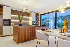 Property thumbnail 11