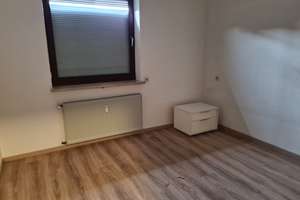 Ingolstadt-Mailing, Wohnhaus mit 2 Wohnungen in ruhiger Wohnlage – Die vollständige Adresse der Immobilie erhältst du vom Anbieter., 85055 Mailing, Ingolstadt – Vorschaubild 5