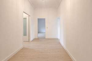 Charmante 2-Zimmer-Altbauwohnung mit Aufzug und Balkon nahe Kurfürstendamm – Die vollständige Adresse der Immobilie erhältst du vom Anbieter., 10709 Halensee, Berlin – Vorschaubild 2