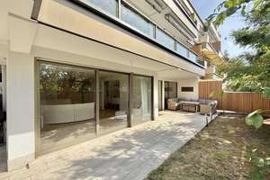 Wohnen wie im Bungalow: Exklusive EG-Wohnung mit sonnigen Terrassen & großem Garten – Die vollständige Adresse der Immobilie erhältst du vom Anbieter., 30559 Kirchrode, Hannover – Vorschaubild 2