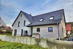 Junges, großes Einfam.-Wohnhaus mit Doppelgarage und Garten in ruhiger, sonniger Lage, Bj. 2021, Wo – Die vollständige Adresse der Immobilie erhältst du vom Anbieter., 96181 Rauhenebrach – Vorschaubild 8