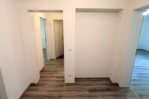 Traumhaft schöne, komplett sanierte, 3 Zimmer Wohnung mit Balkon in Duisburg zu vermieten – Bahnhofstr. 67, 47138 Mittelmeiderich, Duisburg – Vorschaubild 18