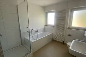 ERSTBEZUG nach Sanierung am Stadtwald: 3Z.-Maisonette + gr. Wohnküche + gr. Loggia (15qm) – Engerstr. 71, 47800 Bockum, Krefeld – Vorschaubild 15