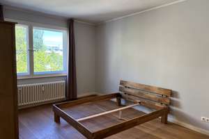 Helle 2-Zimmer Wohnung im 3. OG in Berlin Charlottenburg, ohne Maklergebühr – Goethestraße 74, 10623 Charlottenburg, Berlin – Vorschaubild 13