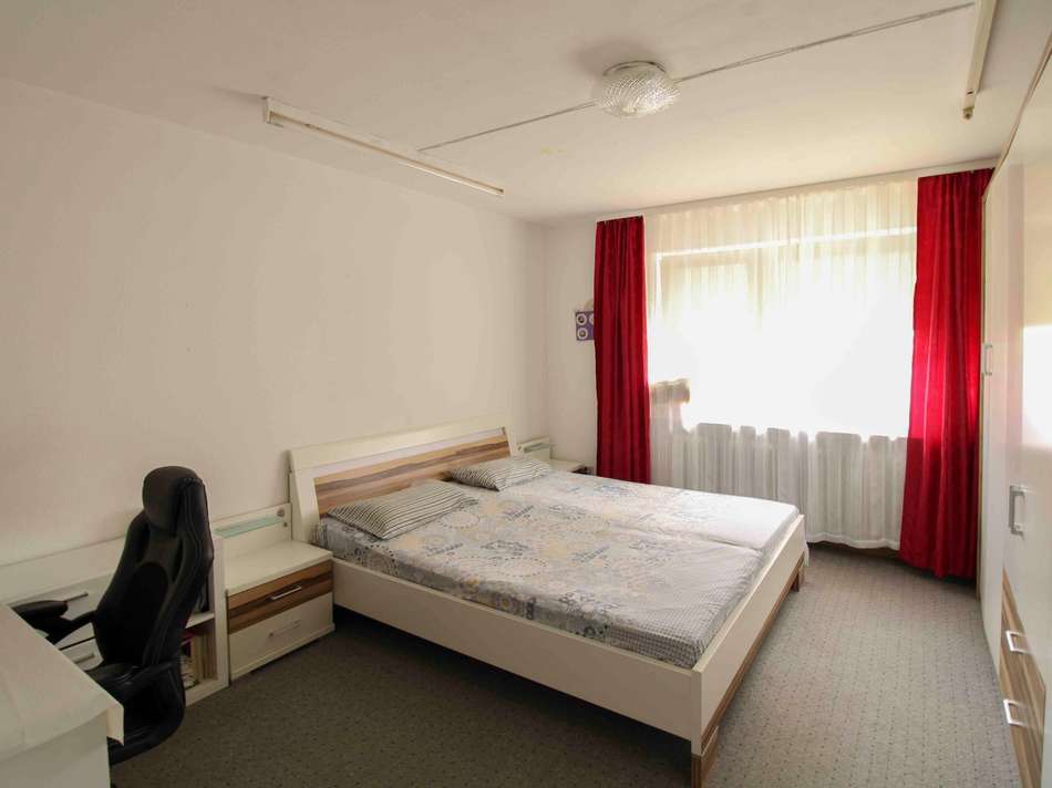 Schlafzimmer 2 EG