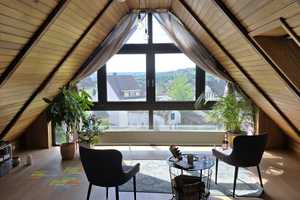 Wohnen auf Zeit. Großzügiges, voll ausgestattetes Haus, mit Garten, Kamin und uvm. – Rhein-Erft-Kreis – Vorschaubild 2