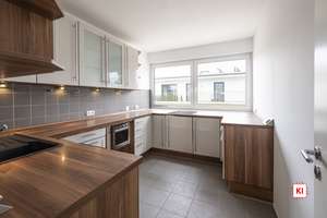 Außergewöhnliche Dachterrassenwohnung mit Kamin nahe dem Nymphenburger Schlosspark – Die vollständige Adresse der Immobilie erhältst du vom Anbieter., 81247 Obermenzing, München – Vorschaubild 13
