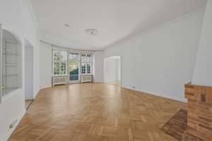Stilvolle Hochparterre-Wohnung mit Terrasse in herrschaftlicher Villa – Die vollständige Adresse der Immobilie erhältst du vom Anbieter., 12205 Lichterfelde, Berlin – Vorschaubild 4