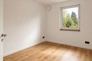 Modernes Eckhaus mit 7-Zimmern, Terasse, Balkon & Gemeinschaftgarten in Köln – Alexander-Petöfi-Platz 1, 50739 Longerich, Köln – Vorschaubild 9