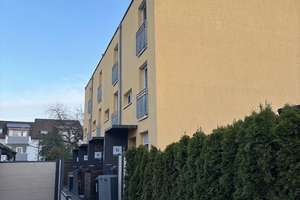 Modernes Familienglück: Mittelhaus mit Dachterrasse & Top-Anbindung nach Stuttgart – Die vollständige Adresse der Immobilie erhältst du vom Anbieter., 73630 Remshalden – Vorschaubild 1