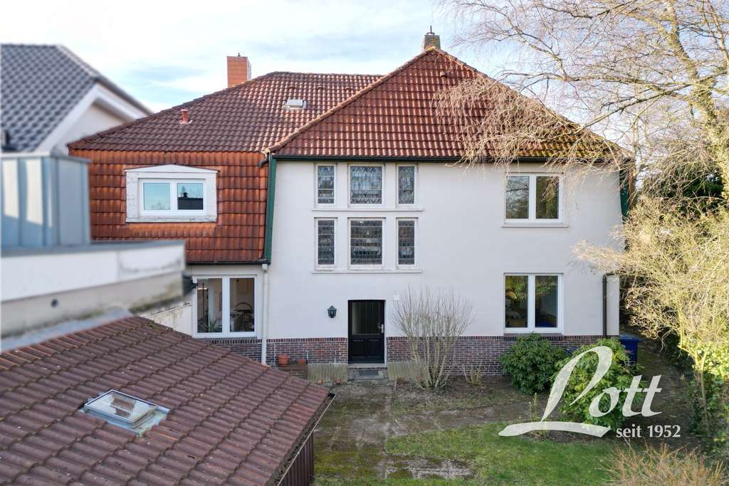 Immobilie in Apen - +++ Historisches Wohn- und Geschäftshaus in frequentierter Ortskernlage in Apen +++ - Bild 2