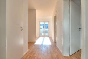 Bahnhofsnähe: Moderne 3-Zimmer-Wohnung mit Einbauküche