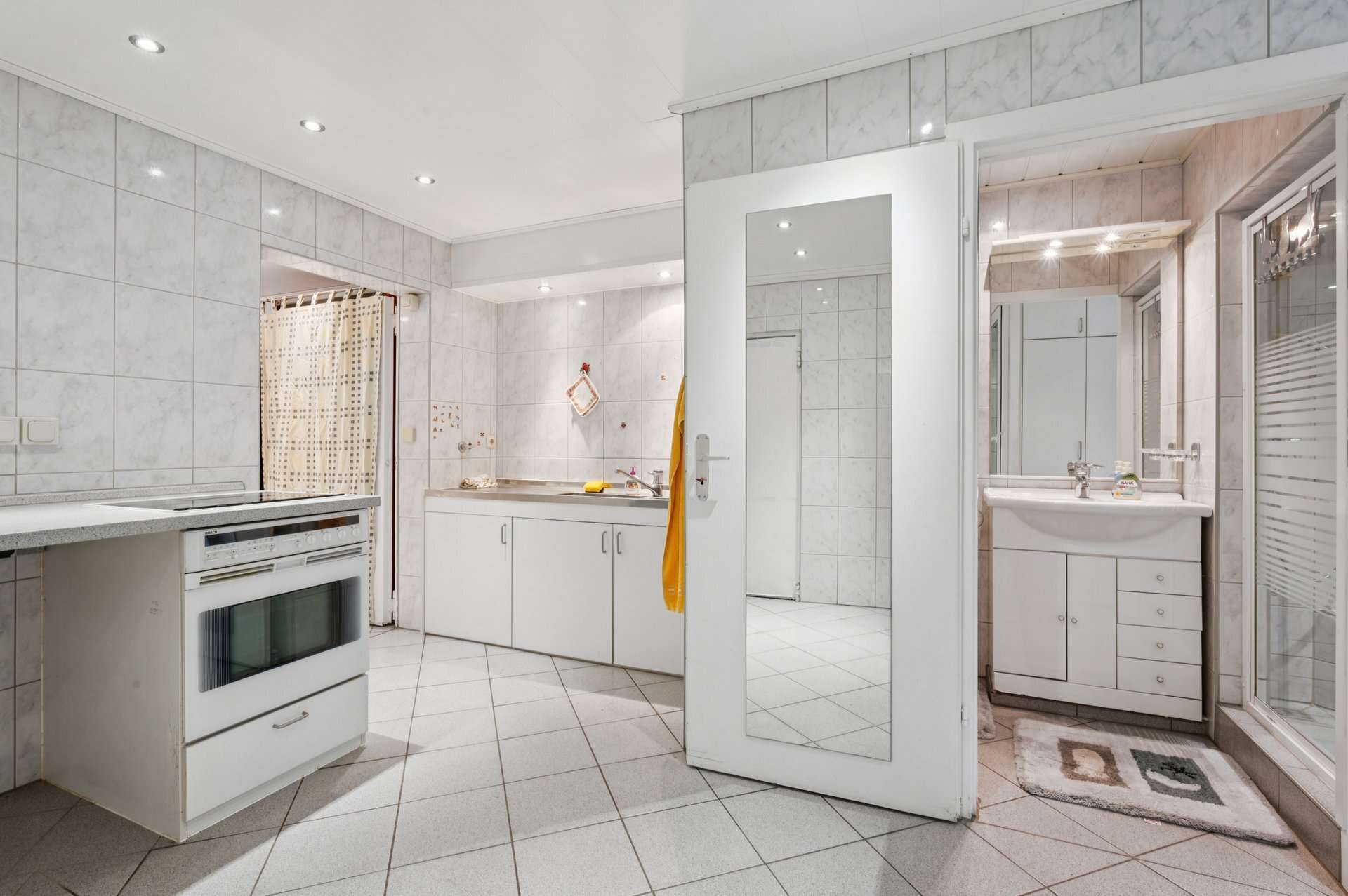 Immobilie in Nidda - Doppeltes Wohnglück - zwei Häuser auf einem Grundstück - Bild 1