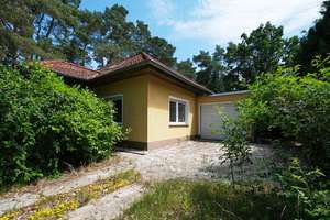 "Großzügiges Landhaus mit Kamin, Garage, Pool und ca. 1.000 m² Grund in Falkenhagen, prov. frei" – Ruppiner Straße 105, 14612 Falkensee – Vorschaubild 37