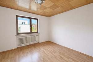 Großzügiges Reihenmittelhaus in begehrter Lage – Pretzfelder Str. 6A, 81249 Aubing-Süd, München – Vorschaubild 9