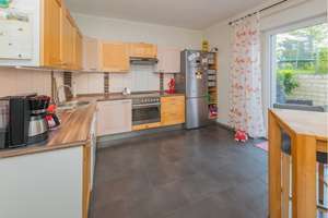 Charmante Altbau Erdgeschoss Wohnung mit Terrasse in ruhiger Lage von Eichlinghofen EG – Die vollständige Adresse der Immobilie erhältst du vom Anbieter., 44227 Eichlinghofen, Dortmund – Vorschaubild 3