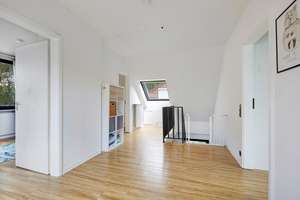 Einfach Hygge! Ihr Wohlfühlzuhause an der Pferdekoppel – Die vollständige Adresse der Immobilie erhältst du vom Anbieter., 22559 Rissen, Hamburg – Vorschaubild 19