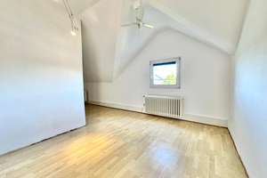 Helle 3,5-Zimmer Maisonette-Wohnung im 2. OG in Remscheid Goldberg – Remscheider Str. 259, 42855 Goldenberg, Remscheid – Vorschaubild 10
