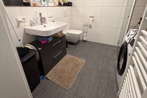 ALTERLANGEN ! Neuwertige, 2-Zimmer Erdgeschoßwohnung  mit Terrasse und TG Stellplatz in Toplage! – Lerchenbühl 51, 91056 Heiligenloh, Erlangen – Vorschaubild 11