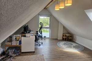 Moderne 3,5-Zimmer-Maisonette | ca. 98 m² Wohn- & Nutzfläche | Marken-Küche | Balkon | Stellplatz  – Die vollständige Adresse der Immobilie erhältst du vom Anbieter., 22459 Schnelsen, Hamburg – Vorschaubild 13