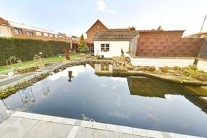 Wohnen mit Charme: Gepflegtes Haus mit zusätzlicher Nutzfläche und Gartenparadies in Herzogenrath – Die vollständige Adresse der Immobilie erhältst du vom Anbieter., 52134 Herzogenrath – Vorschaubild 4