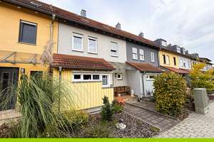 Reihenmittelhaus mit Garten und Garage in Ingolstadt-Ringsee
