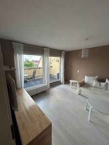 Helle 2-Zimmer-Dachgeschosswohnung mit Süd-Balkon & TG-Stellplatz in Frankenthal-Zentrum
