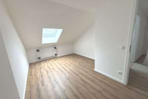 ERSTBEZUG NACH SANIERUNG! Schöne 2-Zimmer-Wohnung  in Bonn-Poppelsdorf!! Ruhelage! – Die vollständige Adresse der Immobilie erhältst du vom Anbieter., 53115 Poppelsdorf, Bonn – Vorschaubild 2