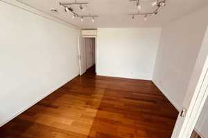 *Reserviert* OlyDorf: Schöne u. hoch gel. 100 m² 3-Zi.-Terrassenwohnung m. begehrtem Schnitt u. AC – Straßbergerstr. 4, 80809 München – Vorschaubild 10