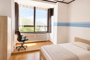 Altbau trifft Potenzial: Villa mit drei Wohneinheiten & Garagen in Offenbach am Main – 63071 Lichtenplatte, Offenbach am Main – Vorschaubild 12