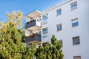Jetzt provisionsfrei investieren: Effiziente Familienwohnung in Lichterfelde – Balkon – Gäste-WC – Gardeschützenweg 114, 12203 Lichterfelde, Berlin – Vorschaubild 6