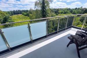 Provisionsfrei* Fast wie im Urlaub - 3 Zimmer mit Sonnenbalkon und Fernblick - komplett saniert *neu