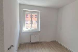 Renovierte 2 Zimmer in beliebter Lage, kompakter Schnitt, separate Küche, Tageslichtbad mit Dusche – Wollenweberstraße 8, 18055 Stadtmitte, Rostock – Vorschaubild 4
