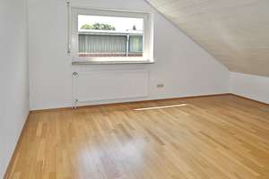 Münster Roxel: Hochwertiges Einfamilienhaus Einliegerwohnung Gewerbehalle schöner Garten zu verk! – 48161 Roxel, Münster – Vorschaubild 15