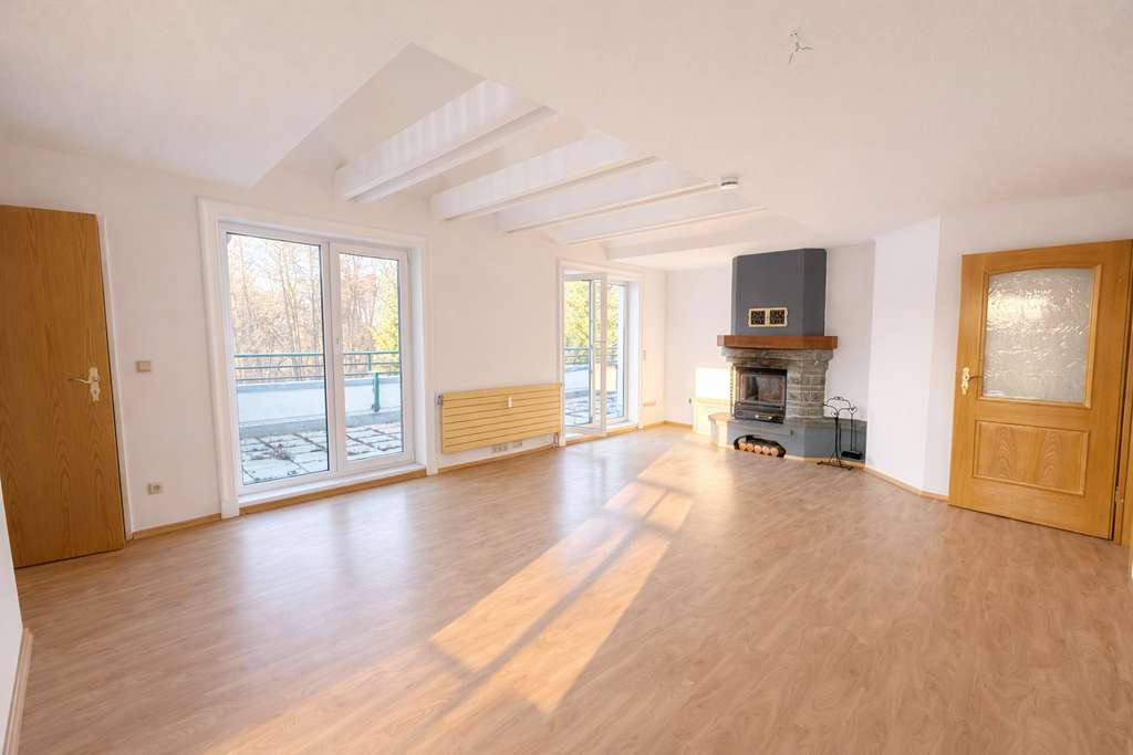 Immobilie in Brieskow-Finkenheerd - Charmante Maisonette mit Kamin und Tiefgarage in Groß Lindow - Bild 1