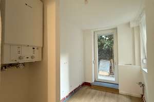 Stuttgart-Süd„ Erdgeschosswohnung mit Hinterhofterrasse – ideal für Singles oder Paare – Wilhelm Raabe Str. 4, 70199 Südheim, Stuttgart – Vorschaubild 2