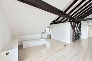 Außergewöhnliche Dachgeschosswohnung mit großer Dachterrasse für anspruchsvolle Paare – Die vollständige Adresse der Immobilie erhältst du vom Anbieter., 42653 Gräfrath, Solingen – Vorschaubild 3