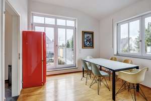 Möblierte Penthouse Wohnung mit Klimaanlage – Riedener Straße 4, 81475 Fürstenried-West, München – Vorschaubild 3