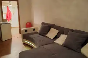 Property thumbnail 9