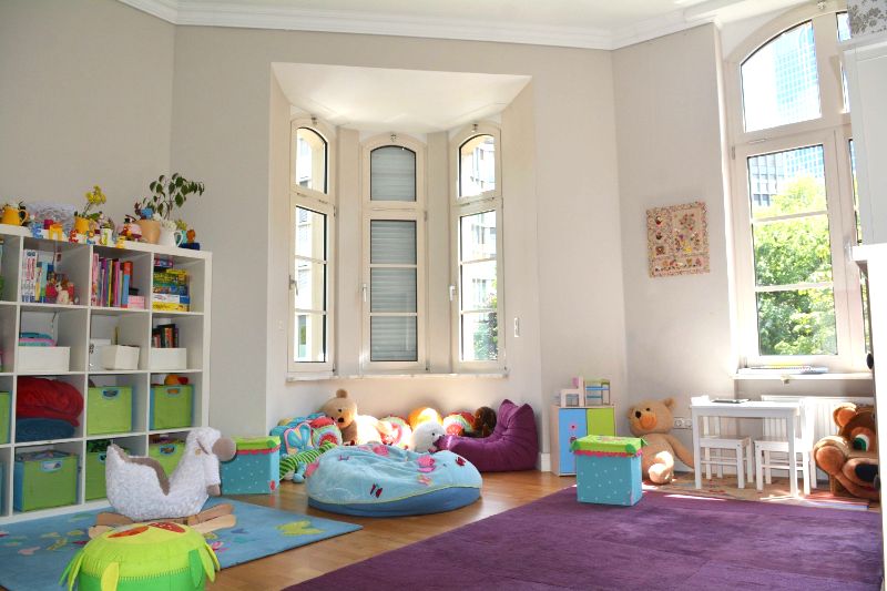 Traumhafte Altbauwohnung .. V-E-R-M-I-E-T-E-T... image