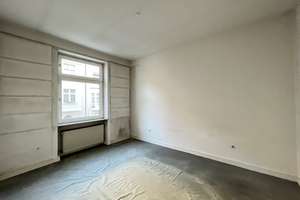 *SANIERTE LEERE 2 ZI WOHNUNG MIT BALKON* - SELTENHEIT IN GOLZHEIM – Seydlitzstr 3, 40476 Golzheim, Düsseldorf – Vorschaubild 2