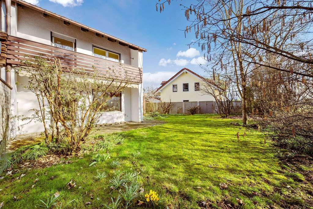 Immobilie in Vaterstetten - Ruhig gelegenes Reihenendhaus mit viel Potenzial und Blick ins Grüne - Bild 2