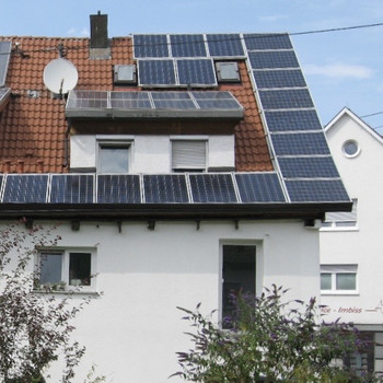 Die Alternative  zur Wohnung - Kleine Doppelhaushälfte ohne Balkon und Garten frei ab  1. Juli