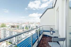 Möbliertes Studio im Dachgeschoss mit Terrasse im Herzen vom Prenzlauer Berg – Schwedter Straße 75, 10435 Prenzlauer Berg, Berlin – Vorschaubild 17